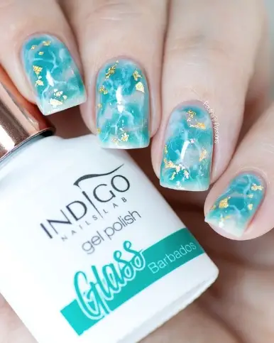 turquoise marble nails