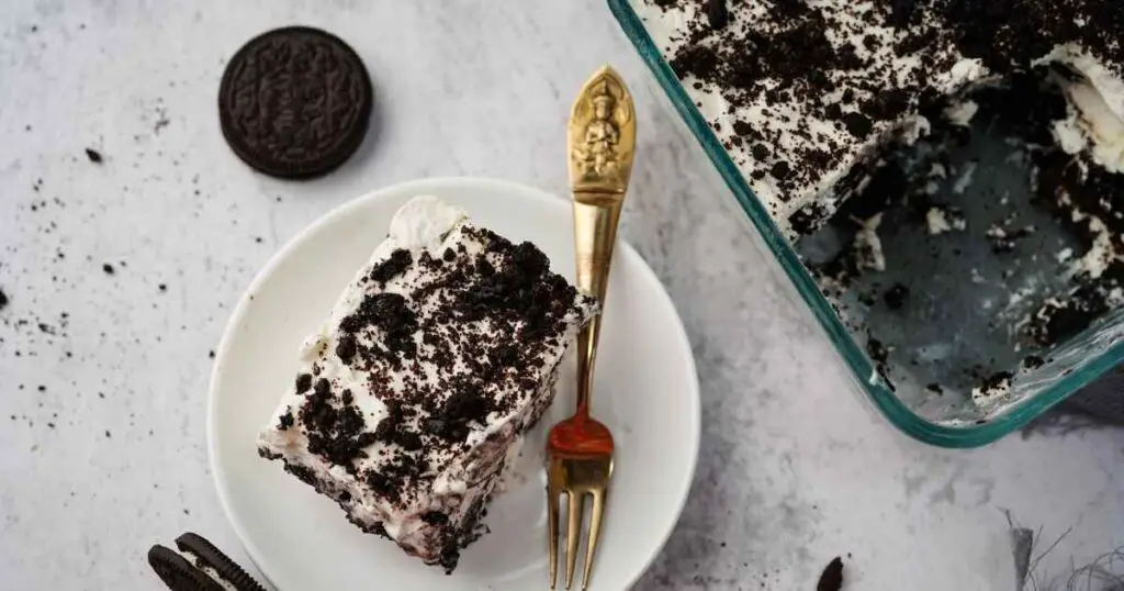 Cookies and Cream Icebox Cake