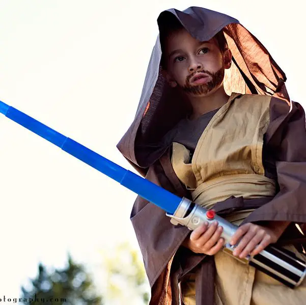 DIY Obi-Wan Kenobi Costume