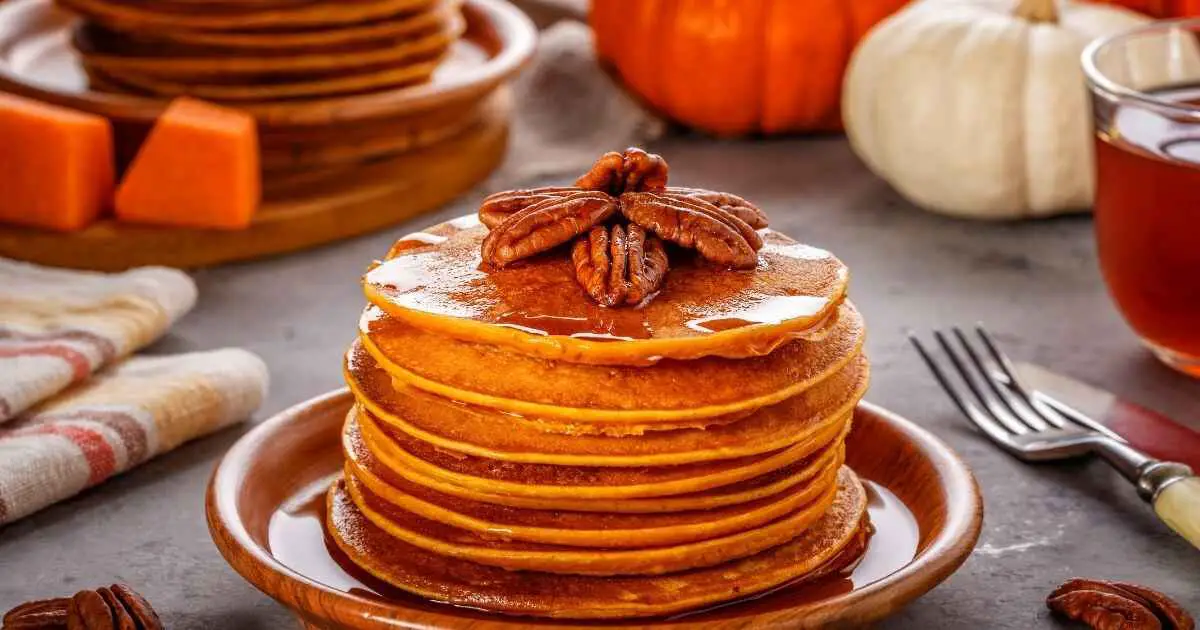 Whole Wheat Pumpkin Pancakes