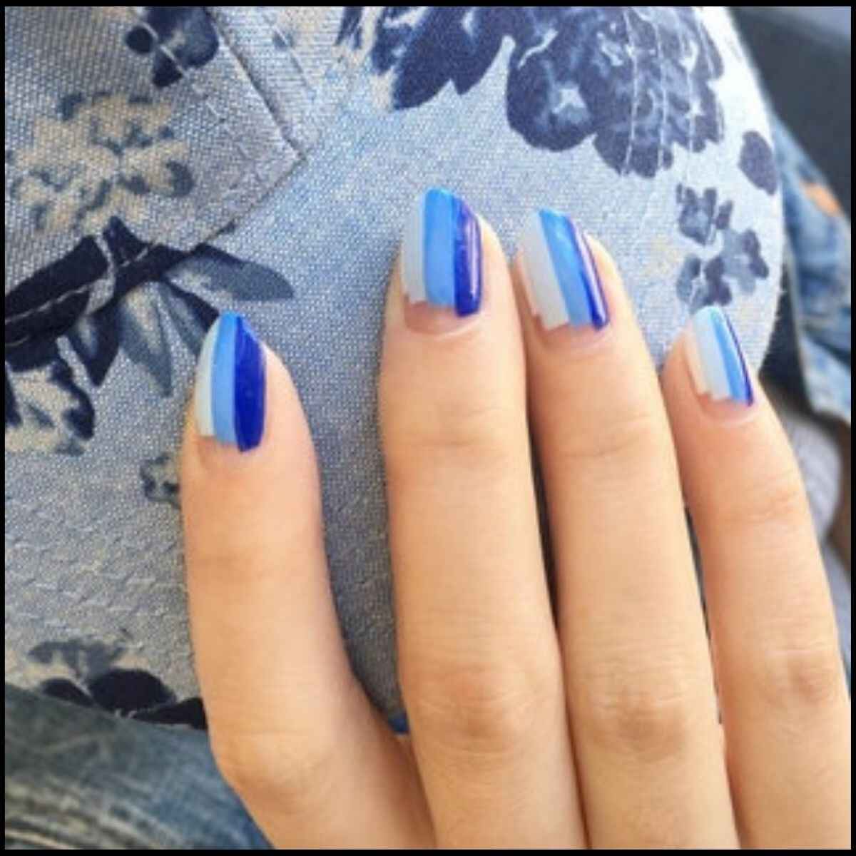 Blue Streaks Nail Design